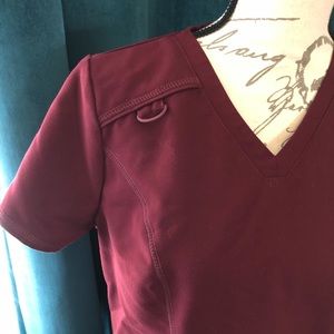 Januu wine scrub set with top and yoga scrub pant